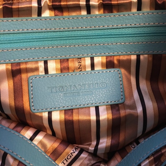 NWOT - Tignanello Hobo Aqua Pebble Leather Shopper - Picture 3 of 8